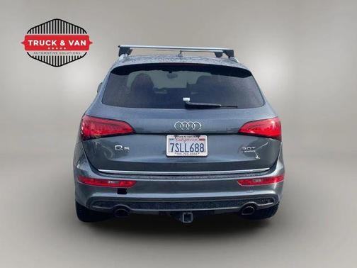 Daytona Gray Pearl Effect 2016 Audi Q5 3.0T Premium Plus