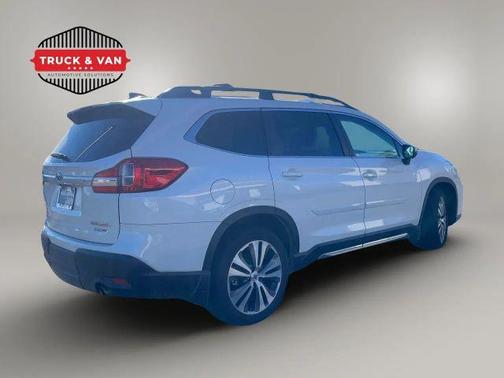 Crystal White Pearl 2020 Subaru Ascent Limited 7-Passenger