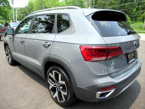 2022 Volkswagen Taos 1.5T SEL
