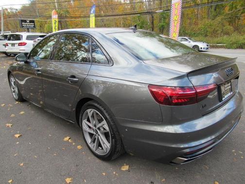 2023 Audi A4 Prestige 45 TFSI S line quattro S tronic