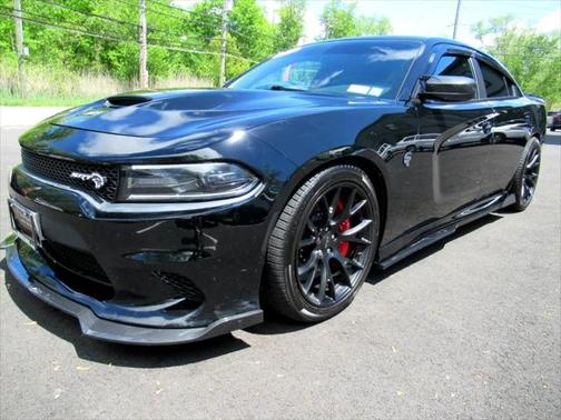 2016 Dodge Charger SRT Hellcat