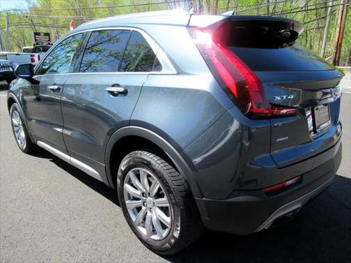 2020 Cadillac XT4 Premium Luxury