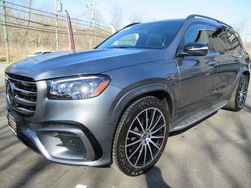 Gray 2025 Mercedes-Benz GLS 450 4MATIC
