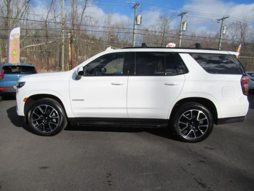 2023 Chevrolet Tahoe 4WD RST