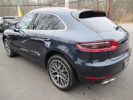 2018 Porsche Macan S