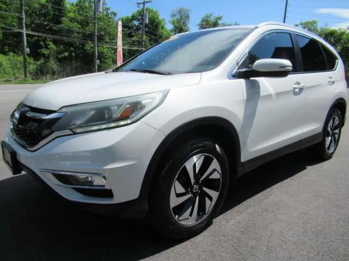 White 2015 Honda CR-V Touring