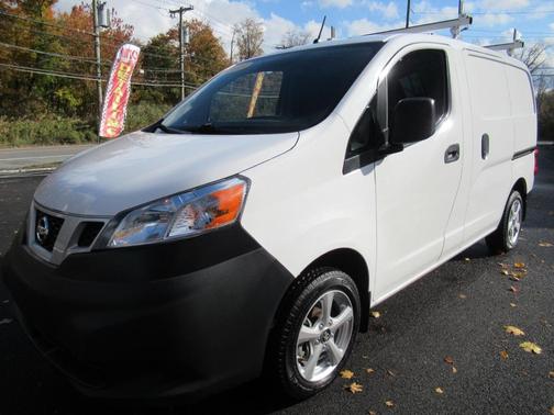 2013 Nissan NV200 SV