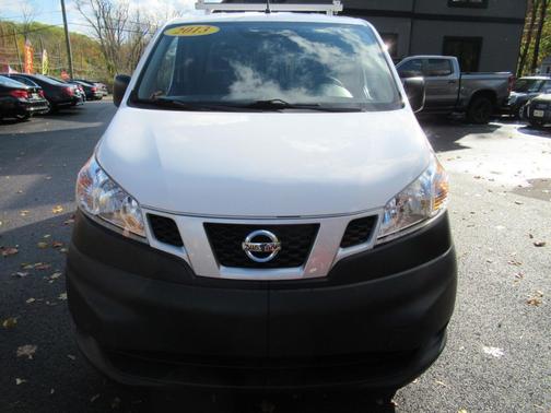 2013 Nissan NV200 SV
