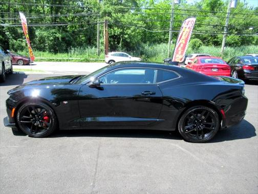 2023 Chevrolet Camaro 2LT