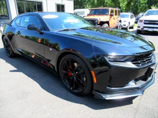 2023 Chevrolet Camaro 2LT