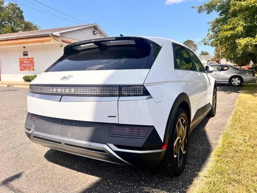 2022 Hyundai IONIQ 5 SEL