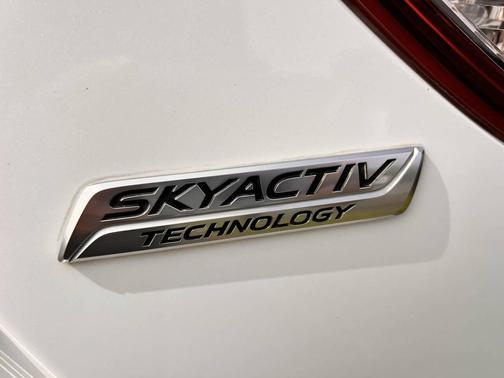 2016 Mazda CX-5 Sport