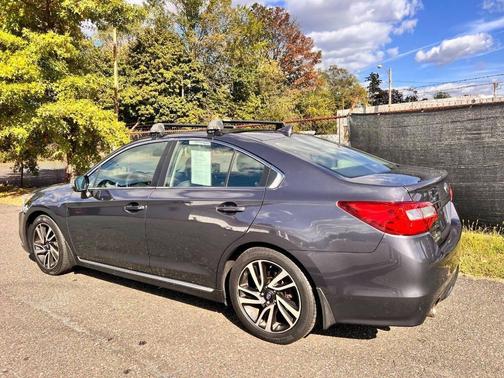 2017 Subaru Legacy Sport