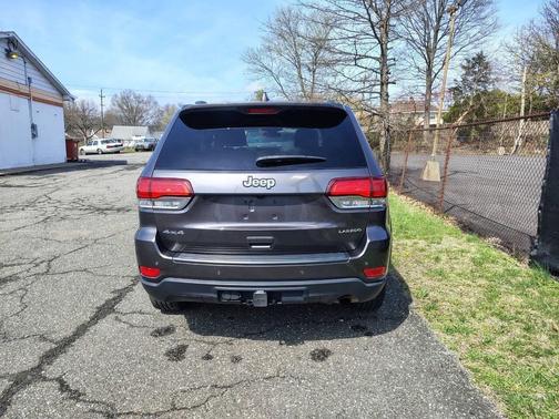 2021 Jeep Grand Cherokee Laredo
