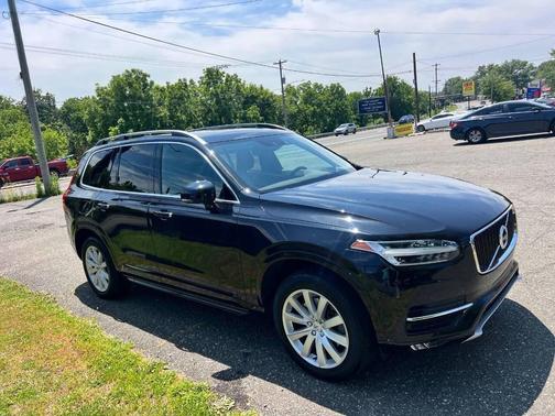Ember Black Metallic 2016 Volvo XC90 T6 Momentum