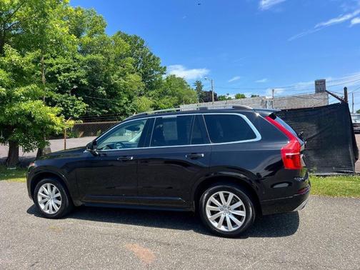 Ember Black Metallic 2016 Volvo XC90 T6 Momentum