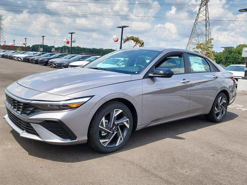 2025 Hyundai ELANTRA Sport