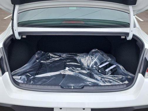 2026 Hyundai ELANTRA HEV SEL Sport