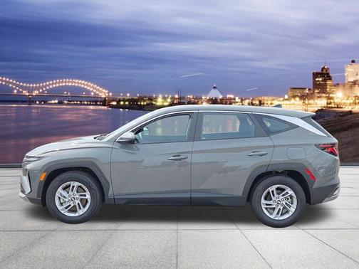 Hampton Gray 2026 Hyundai TUCSON SE
