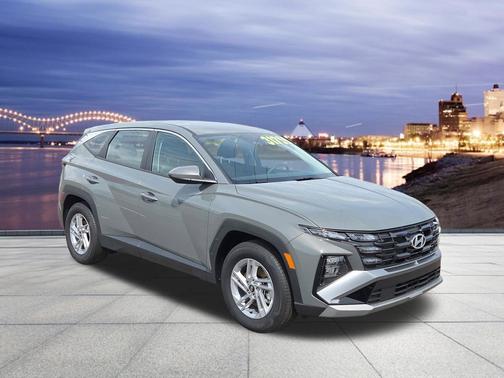 Hampton Gray 2026 Hyundai TUCSON SE