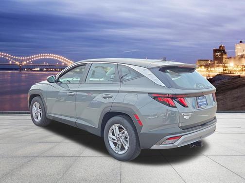 Hampton Gray 2026 Hyundai TUCSON SE