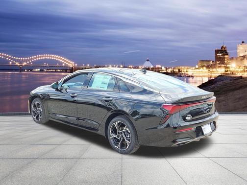 Aurora Black Pearl 2026 Kia K5 GT-Line FWD
