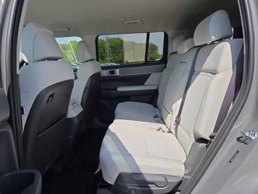 Hampton Gray 2026 Hyundai SANTA FE SE