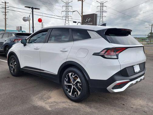 2024 Kia Sportage EX