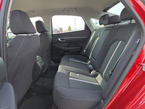 2026 Hyundai SONATA SEL