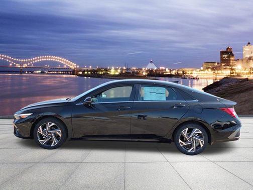 2026 Hyundai ELANTRA HEV Limited