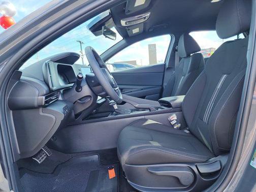 2026 Hyundai ELANTRA Sport