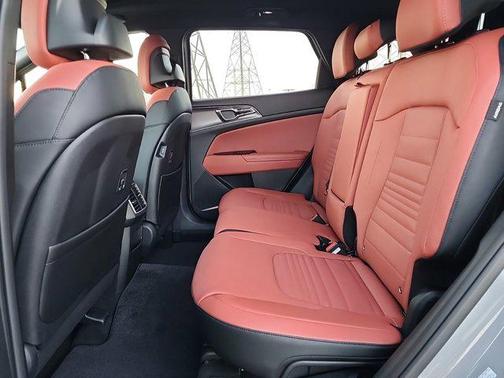 2025 Kia Sportage SX