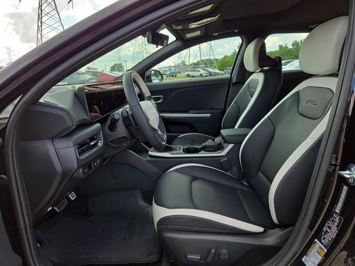 Aurora Black Pearl 2026 Kia K4 GT-Line Turbo