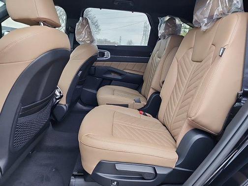 2025 Kia Sorento SX