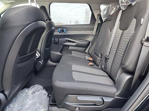 2025 Kia Sorento LX