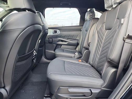 2025 Kia Sorento SX