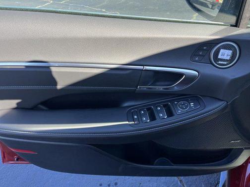 2023 Hyundai SONATA Hybrid Limited