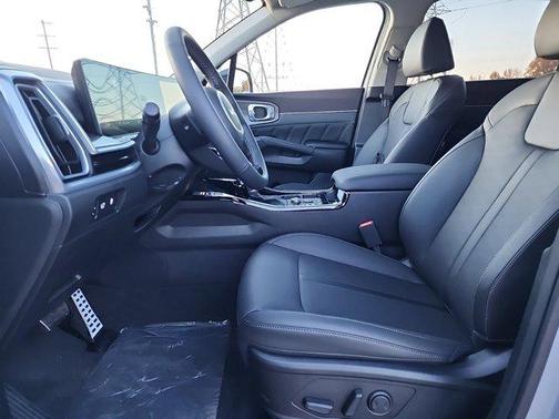 2025 Kia Sorento SX