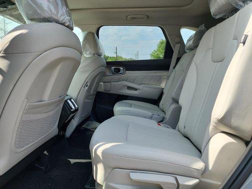 2025 Kia Sorento SX