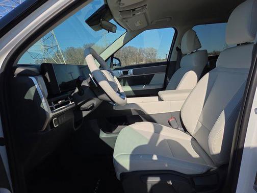 Serenity White 2026 Hyundai SANTA FE SE