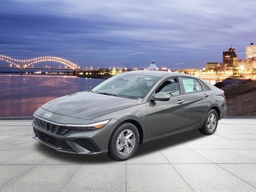 Amazon Gray 2026 Hyundai ELANTRA SE