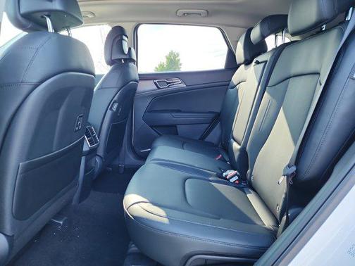 2026 Kia Sportage SX