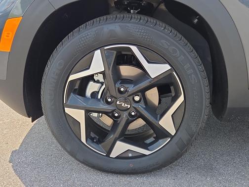 Gravity Gray 2026 Kia Seltos S