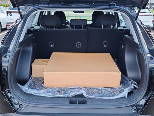 2026 Hyundai KONA SE