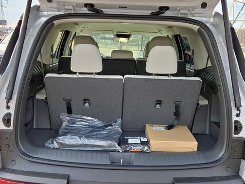 Shimmering Silver 2026 Hyundai SANTA FE SE