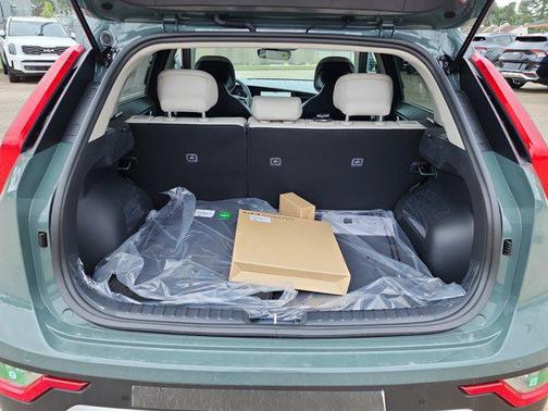 2025 Kia Niro EX