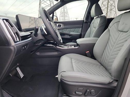 2025 Kia Sorento SX