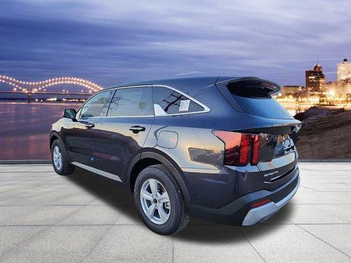 2025 Kia Sorento LX