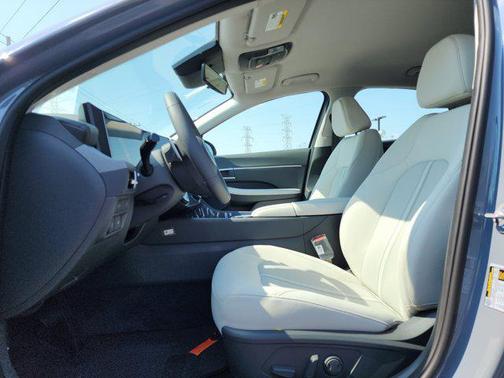 2026 Hyundai SONATA SEL