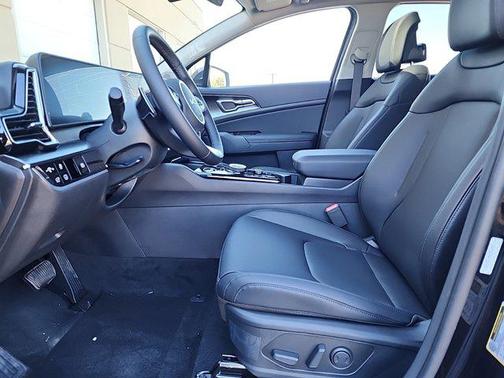 2025 Kia Sportage Hybrid EX
